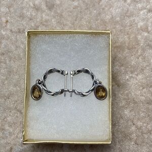 Pandora tied together earrings bear quartz